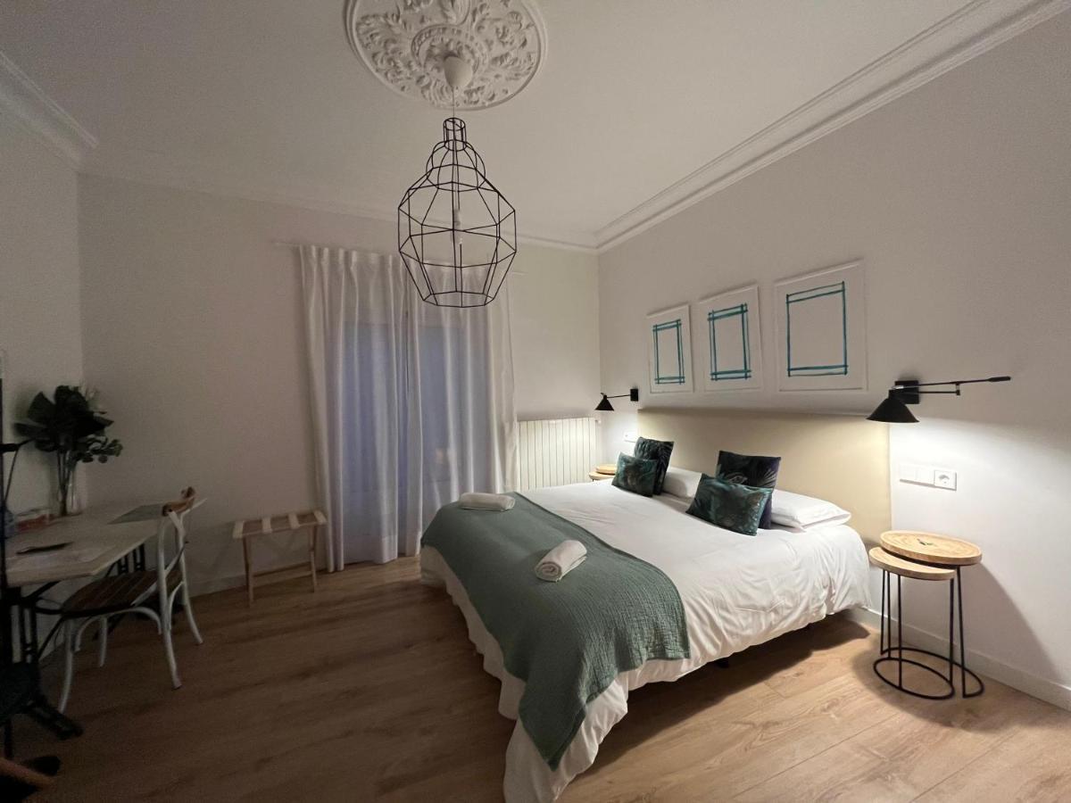 Pension Boutique Dona Urraca Burgo Exteriör bild